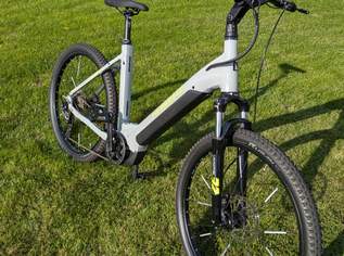 Haibike Trekking 6 Cross, 1900 €, Auto & Fahrrad-Fahrräder in 2700 Wiener Neustadt