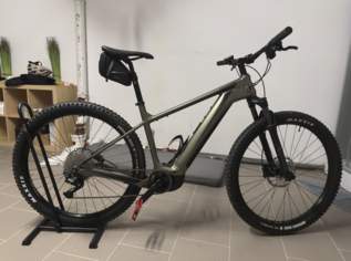 Cannondale Trial Neo 2 E Bike, 1900 €, Auto & Fahrrad-Fahrräder in 8101 Gratkorn