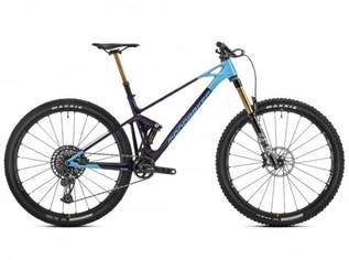 Mondraker Raze Carbon RR 2023 - RH-M, 4619.384 €, Auto & Fahrrad-Fahrräder in Österreich