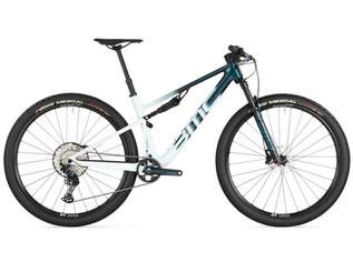 BMC Fourstroke THREE sparkling dark petrol / sand - RH-XL, 2599 €, Auto & Fahrrad-Fahrräder in Österreich