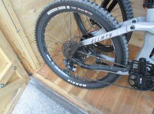 bazar_img_6f829f4c-8014-40b7-a1fd-95b9a2aa99fa-1283080
