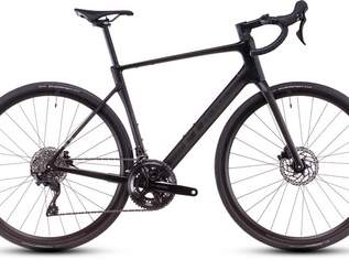 Cube Attain C:62 Race - blackline Rahmengröße: 60 cm, 1699 €, Auto & Fahrrad-Fahrräder in Österreich