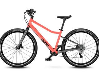 Woom Woom Explore 5 - neon-coral Rahmengröße: 24", 649 €, Auto & Fahrrad-Fahrräder in 5020 Altstadt