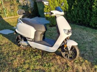 ELEKTRO Motorrad; Lithium-Ionen Roller, 2990 €, Auto & Fahrrad-Motorräder in 1140 Penzing