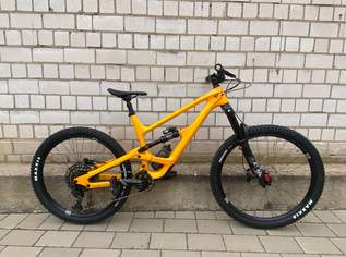 YT Industries CAPRA MX Core 3 Carbon, Deep Yellow, XL - Wie neu!, 2999 €, Auto & Fahrrad-Fahrräder in Deutschland